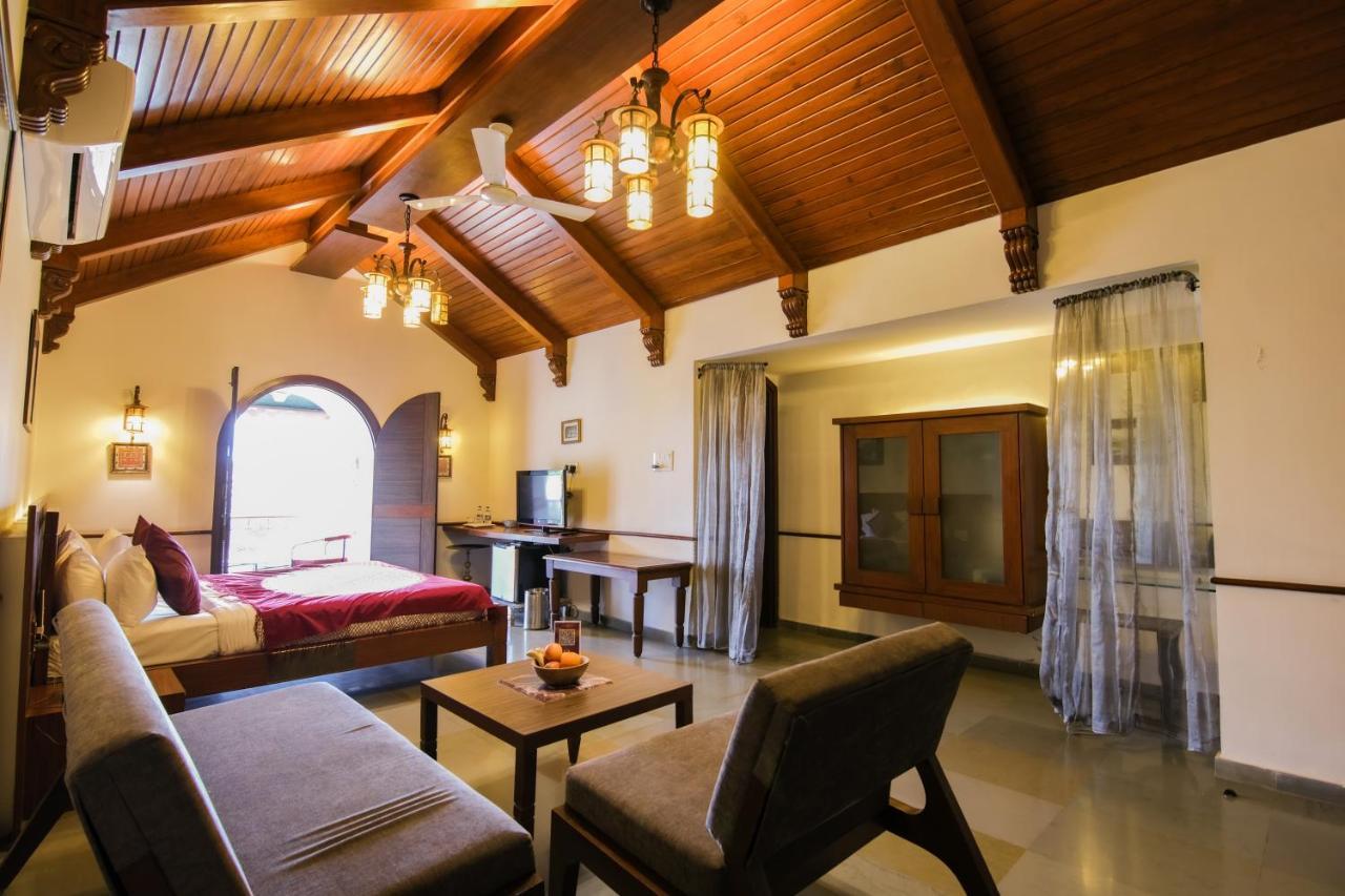 Heritage Khirasara Palace Rajkot Exterior photo
