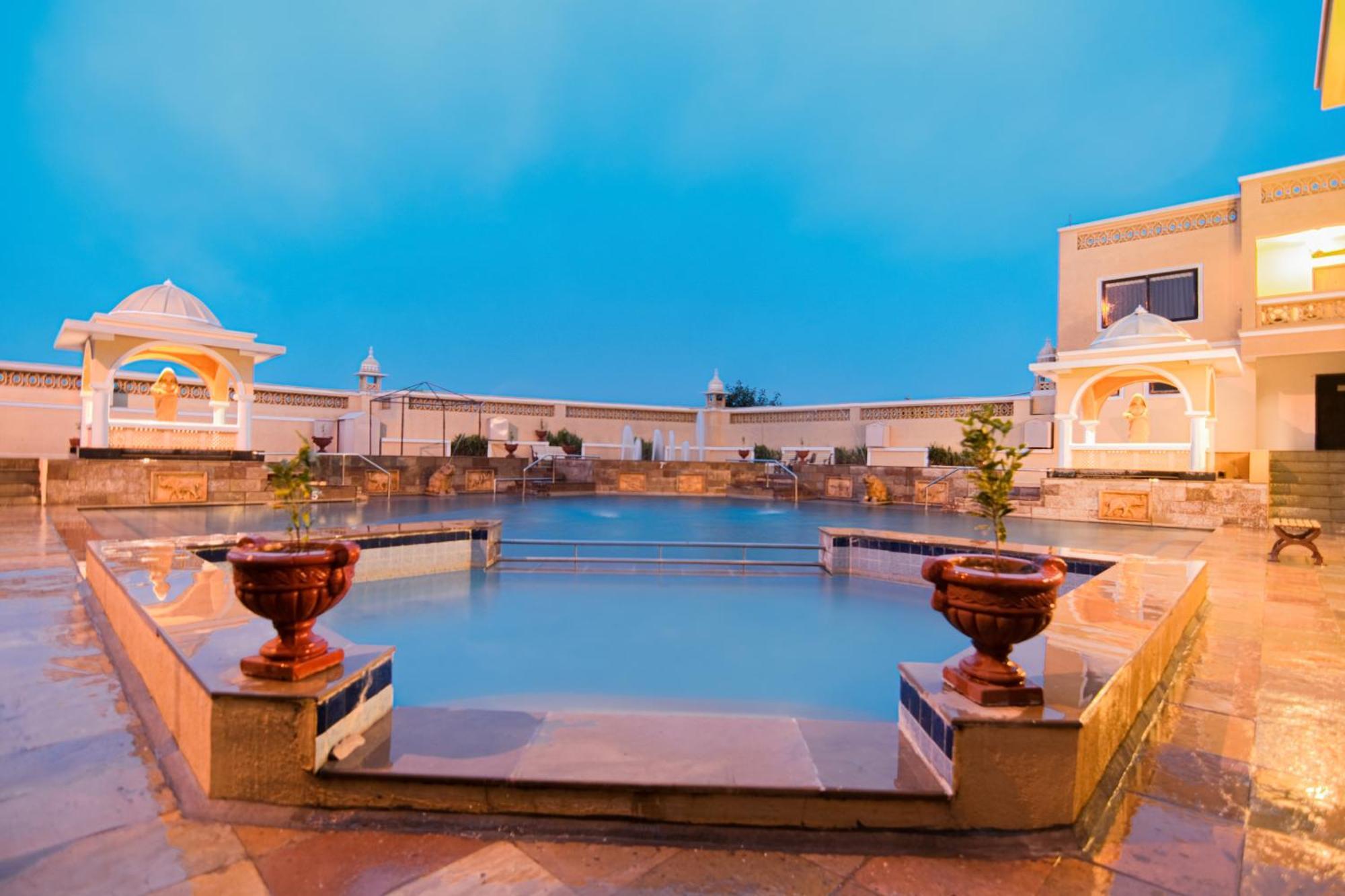 Heritage Khirasara Palace Rajkot Exterior photo